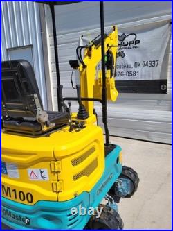 NEW Dig Master DM100 13.5HP RATO Gas Engine Mini Excavator Digger NEW Dig Master DM100 13.5HP RATO Gas Engine Mini Excavator Digger