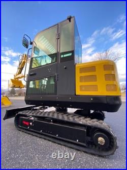 NEW-Excavator, EPA CERTFD Kubota V1505D Engine 3.5 TON + Hydraulic Thumb