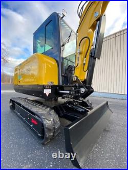 NEW-Excavator, EPA CERTFD Kubota V1505D Engine 3.5 TON + Hydraulic Thumb