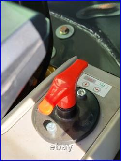 NEW Mini Excavator 1 ton AGT QK18RXSC 13HP Digger with Air Conditioning