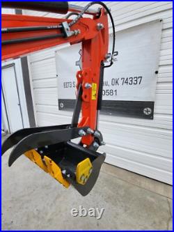 NEW Mini Excavator AGT WH12R 1 ton 13HP RATO Engine with Fixed Thumb