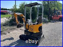 New Mini Excavator, 1 Ton EPA Certified USA Gas Briggs & Stratton Engine