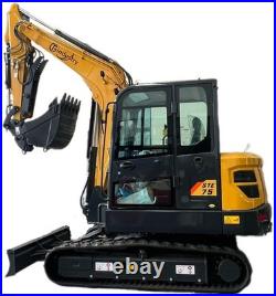 SHANTUI 35Kw STE75 6 Ton Mini Excavator Kubota Engine Smooth Pilot Control