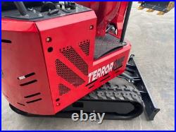 TYPHON TERROR ONE STORM 1 Ton Mini Excavator 13.5hp B&S gas engine 5Attachments