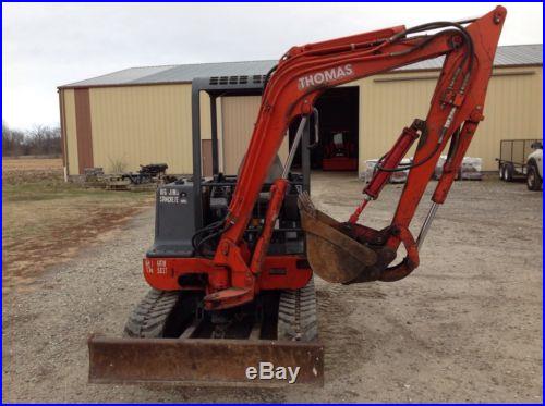 Thomas T25S mini ex excavator 2 buckets hydaulic thumb diesel