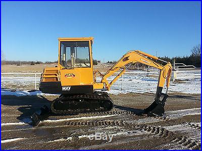 Yanmar B27 Mini Excavator Trackhoe Backhoe Dozer Yanmar Diesel Cab with Heat