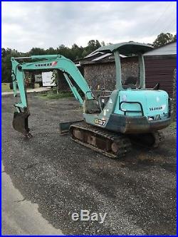 Yanmar B37 Mini Excavator (2165 Hours)